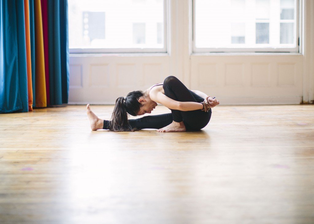 Yoga Sequence for Gratitude: Leg-Binding Pose