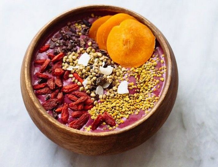 NutritionStripped_AcaiBowl_edit