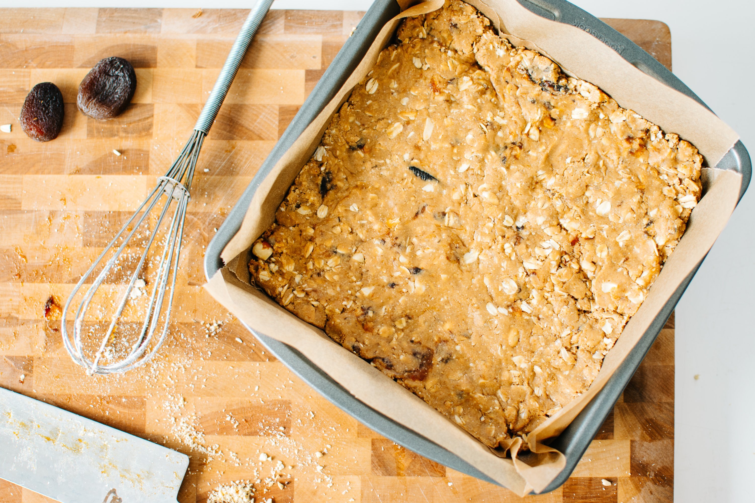 pre-bake-oatmeal-peanut-butter-breakfast-bars