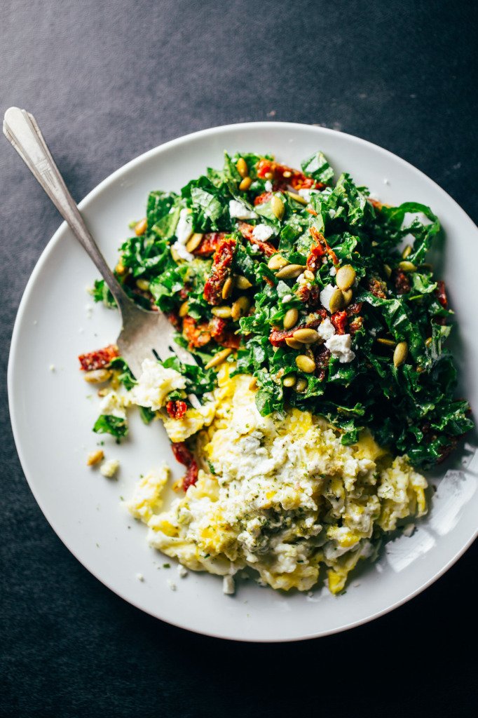 goat-cheese-scrambled-eggs-10