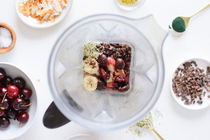 Sonima-Kale-Caramel-Blender-Smoothie-Bowl