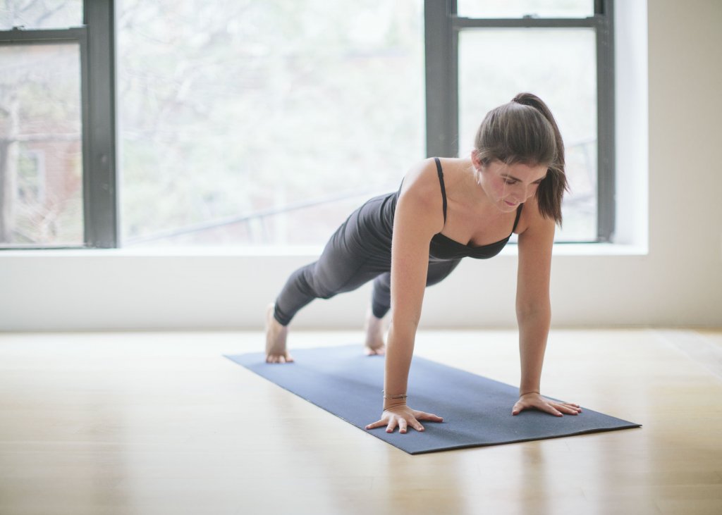 A Pilates Sequence for Building a Strong Core Sonima